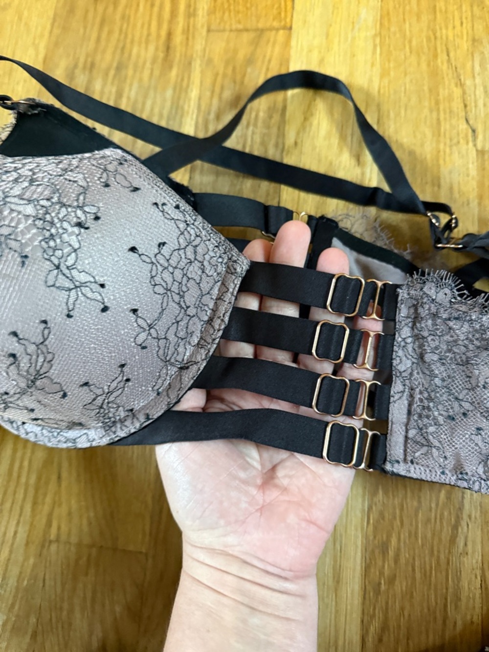 Victoria's Secret Very Sexy Push Up Lingerie - Picture 3 of 11